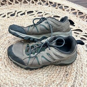 Merrell Oakcreek Men’s Size 9 Hiking Shoes Boulder Imitation Suede J035937